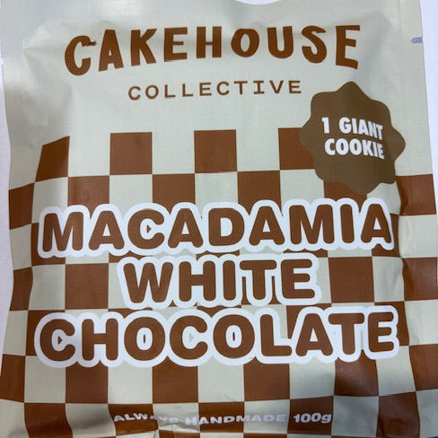 CAKEHOUSE COLLECTIVE MACADAMIA & WHITE CHOCOLATE 100g