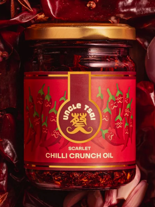 UNCLE TSAI SCARLET CHILLI CRUNCH OIL 215G